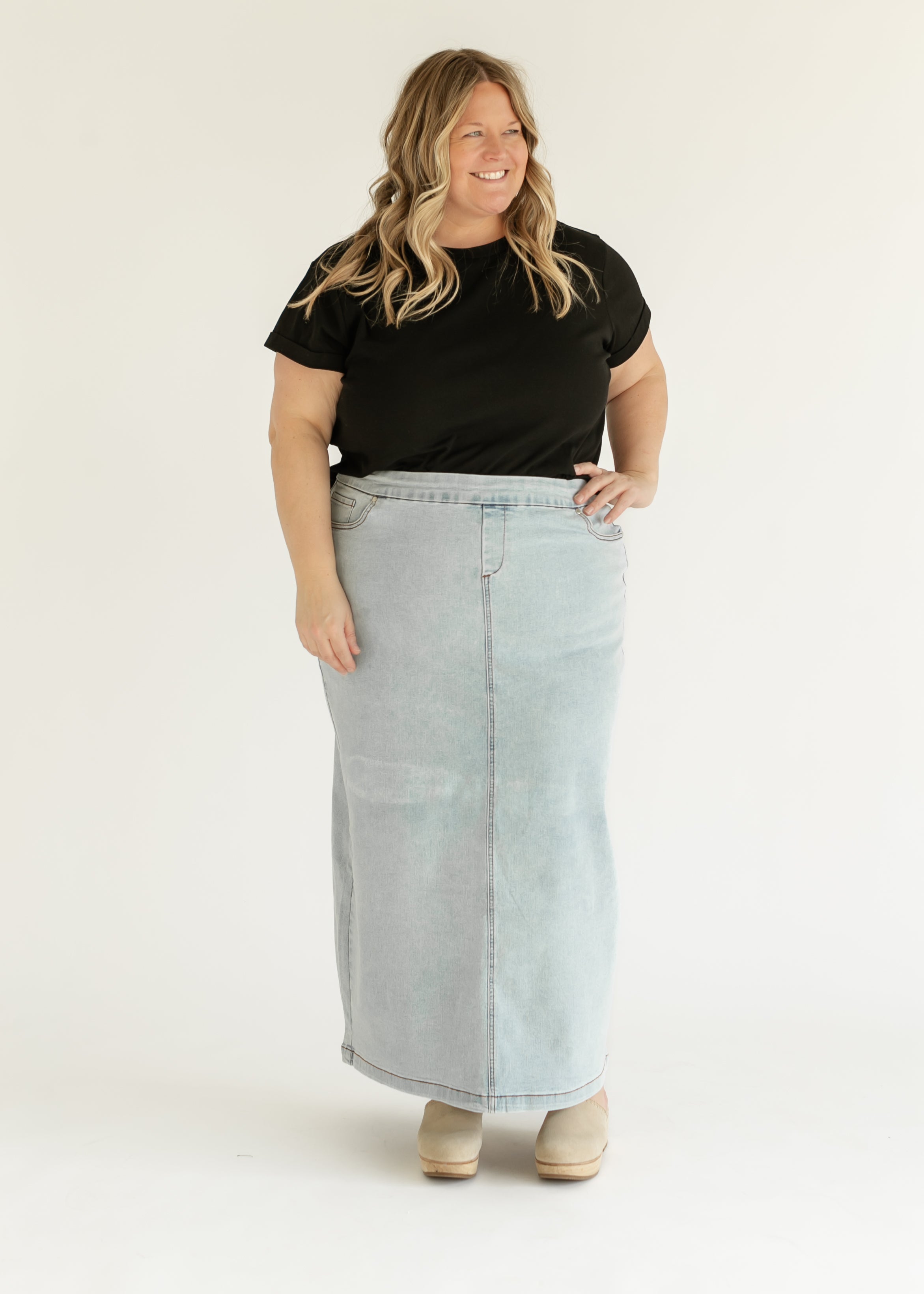 Donna Light Wash Maxi Denim Skirt - FINAL SALE