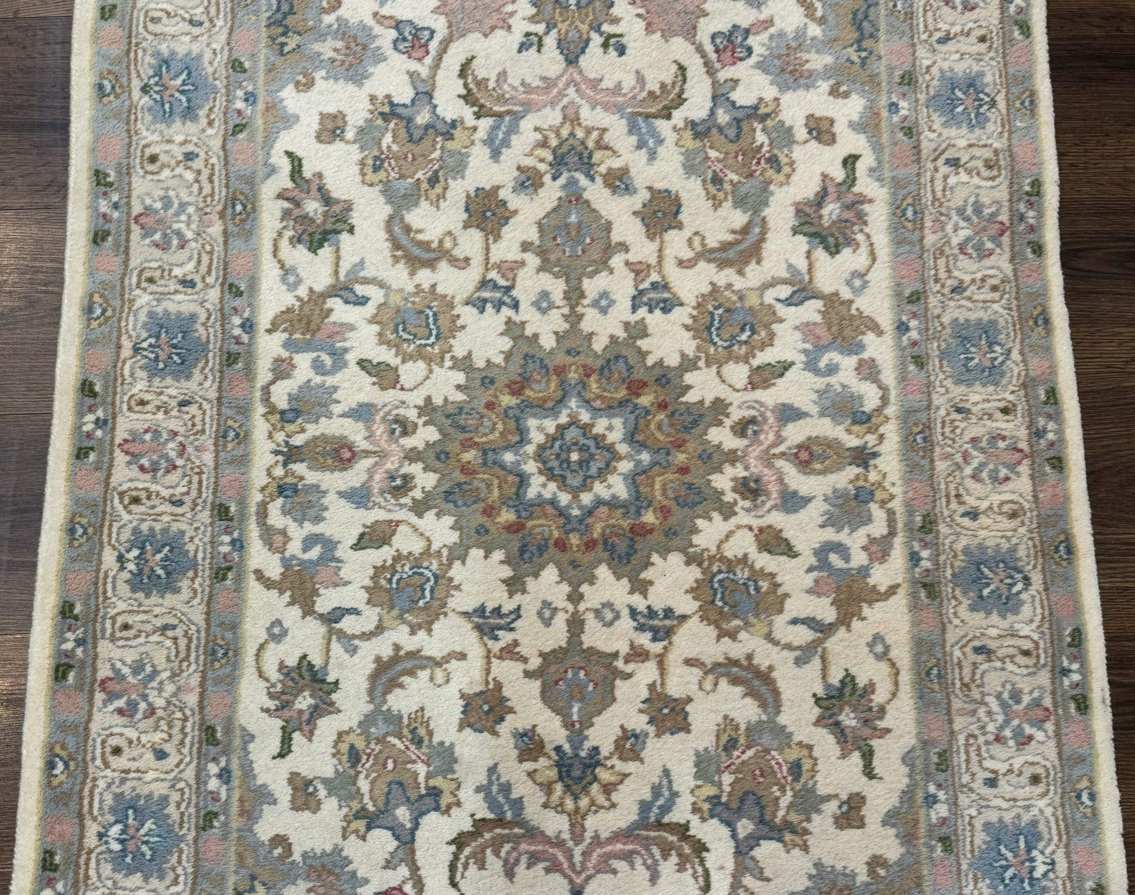 Indo Persian Rug 3x5, Wool, Vintage, Floral Medallion, Light Colors