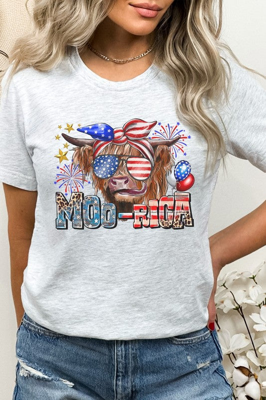 Moo-Rica Cow Fireworks Flag Patriotic Graphic Tee T-Shirt