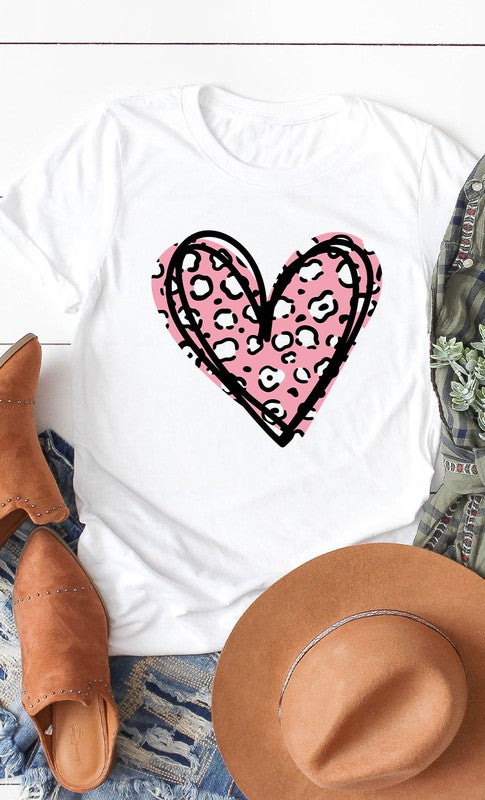 Leopard Pink Heart Graphic Tee T-Shirt PLUS