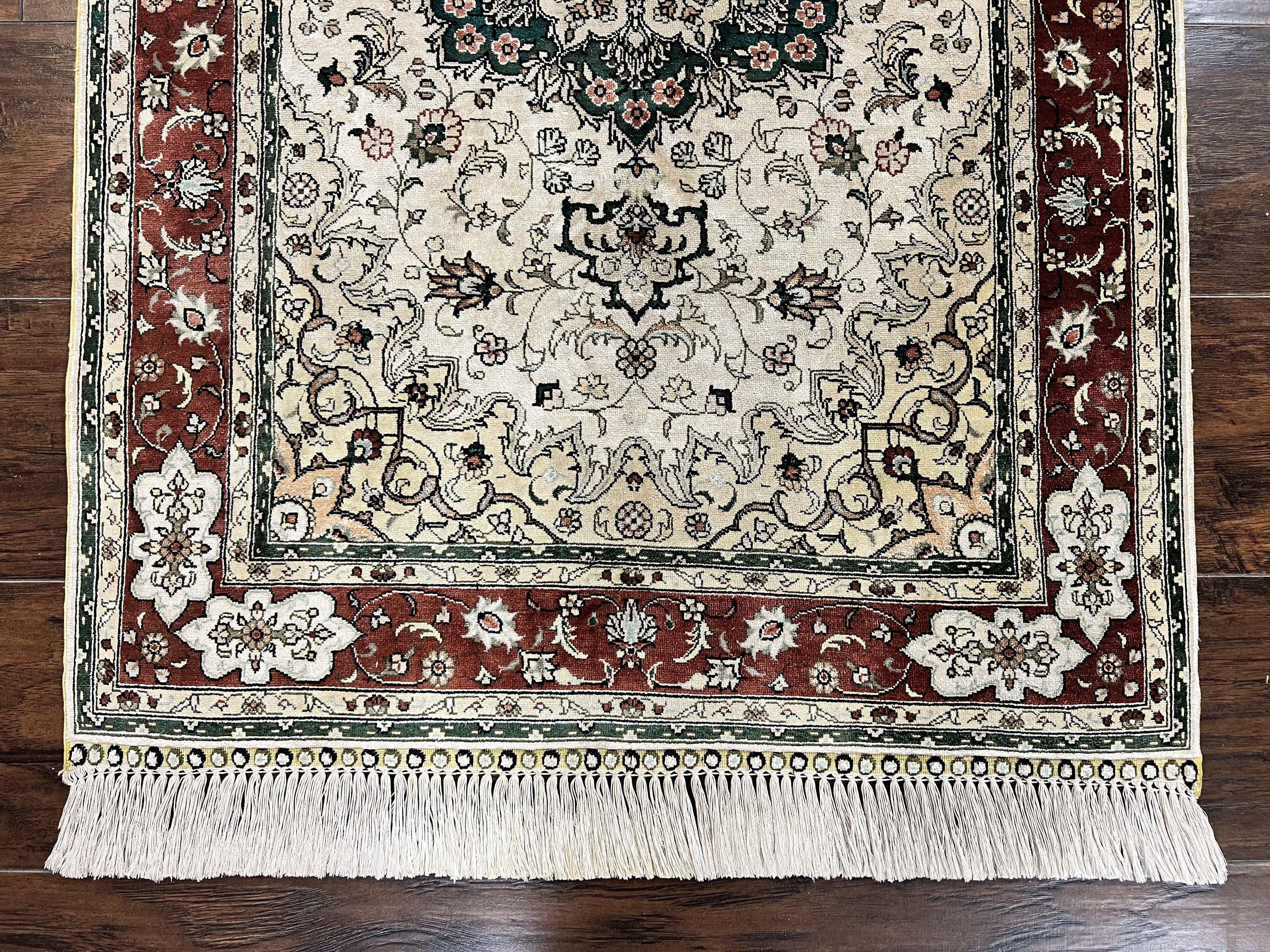 Silk Turkish Kayseri Rug 2.7 x 4, Floral Medallion, Fine Oriental Carpet, Small Vintage Rug, Silk Pile on Silk Foundation, Hand Knotted