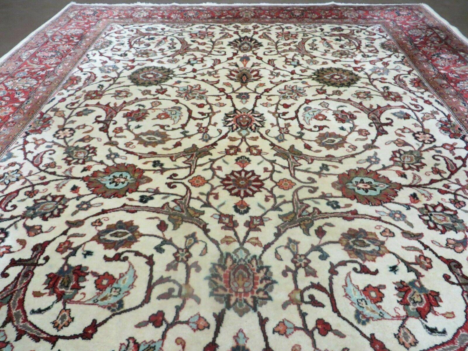 7' X 10' Vintage Handmade India Floral Oriental Wool Rug Hand knotted Carpet