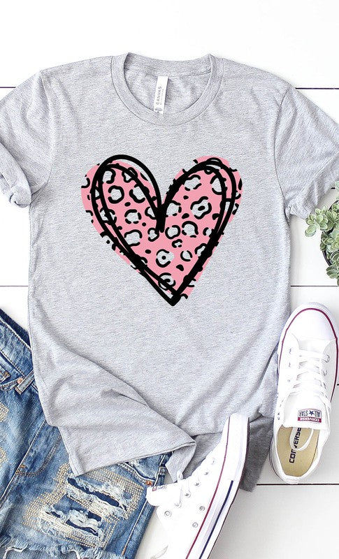 Leopard Pink Heart Graphic Tee T-Shirt PLUS