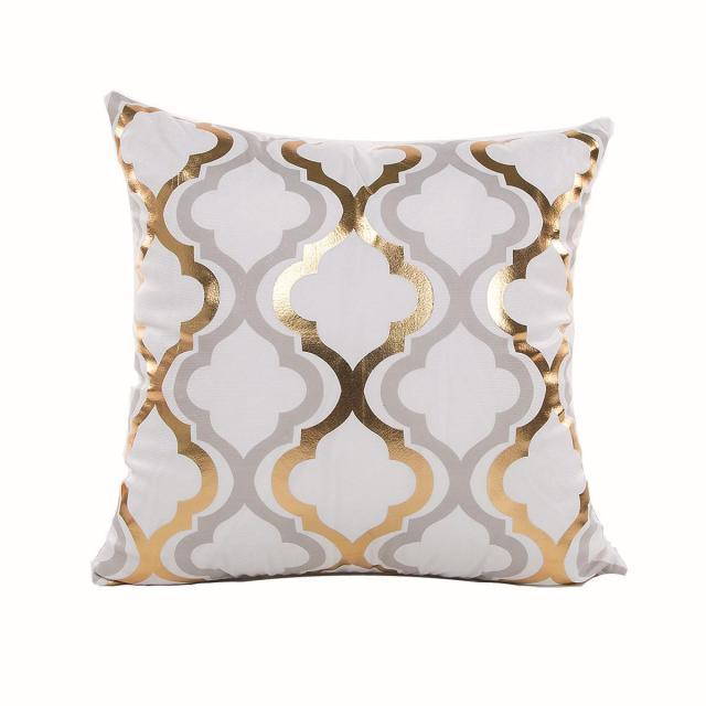 Golden Love Leaves Bronzing Cushion Decorative Pillow Black And Gold Pillow Cover Home Pillowcases Velvet Home Decor Sofa Pillows Cover 45x45CM