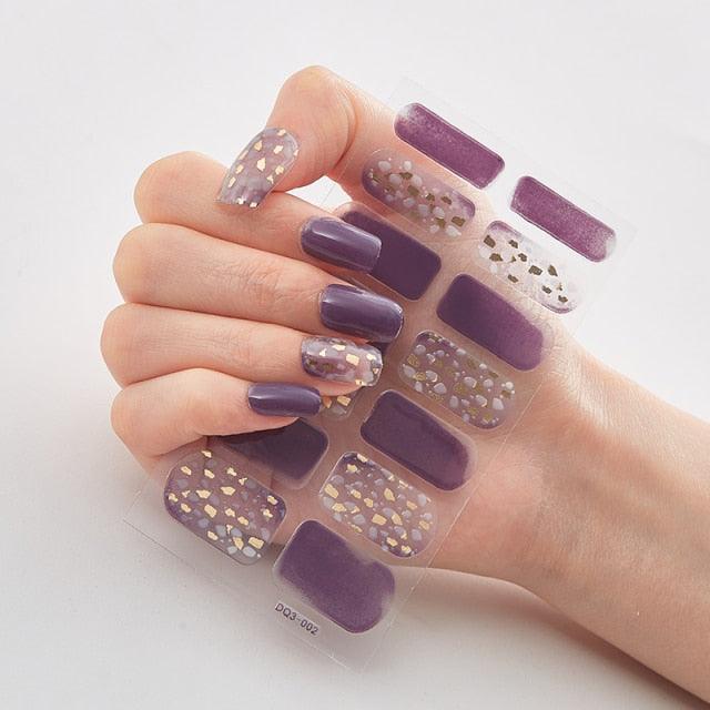 New Year Patterned Nail Decor Nail Polish Nail Art Stickers Full Beauty Sticker for Nails Nail Accessorie Christmas Nail Sticker 3D Nail Art Stickers Decal Slider Template Diy Nail Tool Decorations Nail Art Design Self Adhesive Luxury Designer Nail Sticke