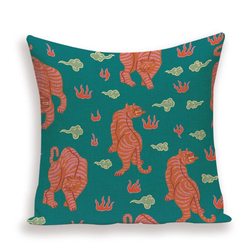 Tiger Cushion Case Autumn Jungle Home Decor Pillows Cases Leopard Printed Animal Throw Pillow Covers Decorative Pillowcase Soft Cushion Covers For Bedroom Sofa Bed Linen Pillow Covers 45X45CM